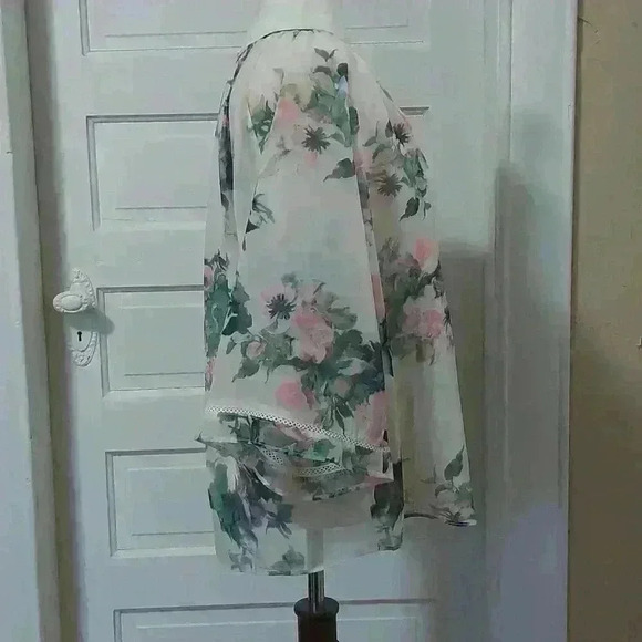 JADE by Melody Tan #0330E - Picture 5 of 8